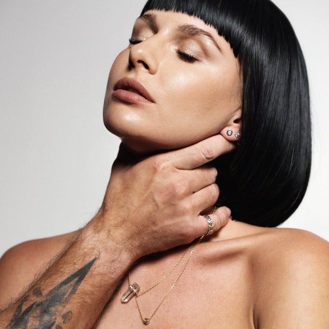 Bubble Earrings – Złote kolczyki z diamentami w oprawie kulistej