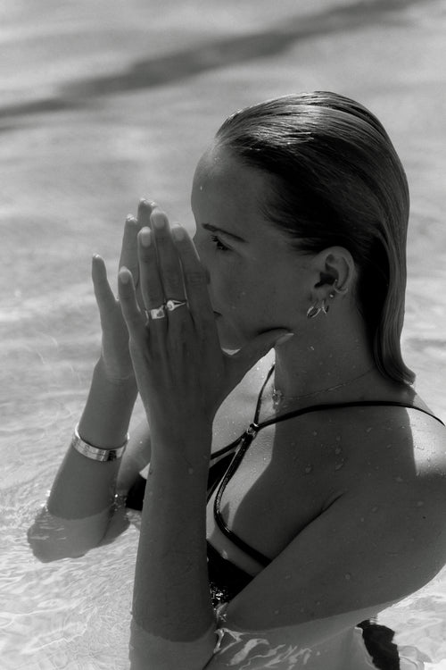 Złoty sygnet Basic Elements