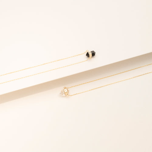 Złoty choker z kryształem górskim