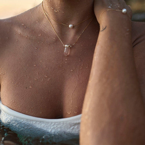 Złoty choker Gaia z mini kryształem górskim