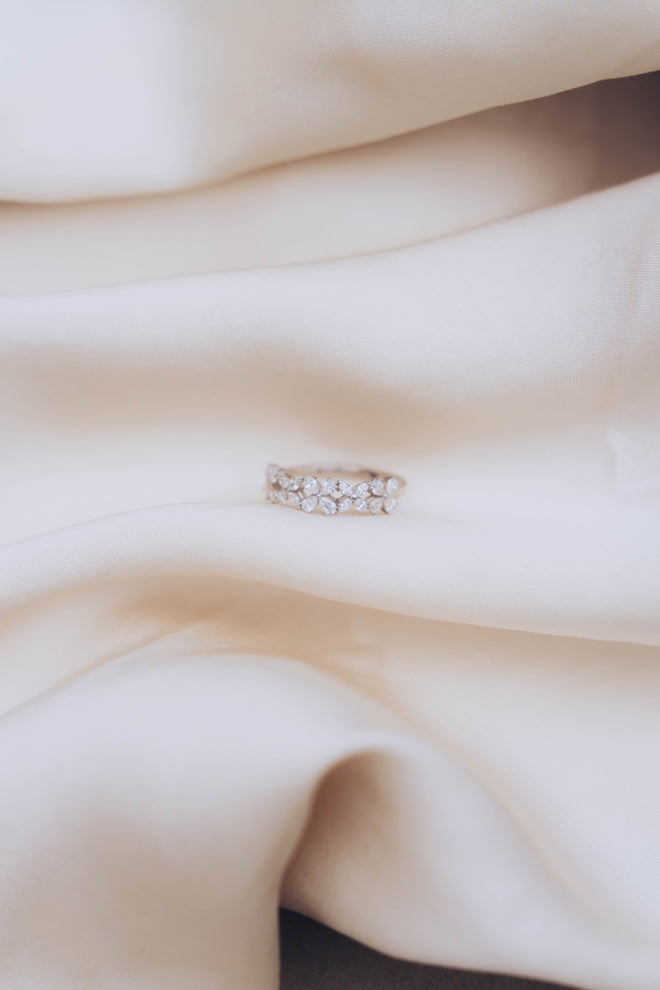 Pierścionek z białego złota z diamentami Jardin Blanc Diamond Ring